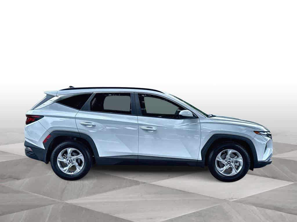 Used 2024 Hyundai Tucson SEL FWD image 9