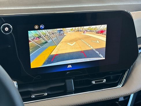 New 2026 Chevrolet Equinox ACTIV AWD/4WD image 20