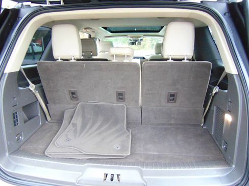 Used 2018 Ford Expedition Limited w/ Equipment Group 302A image 14