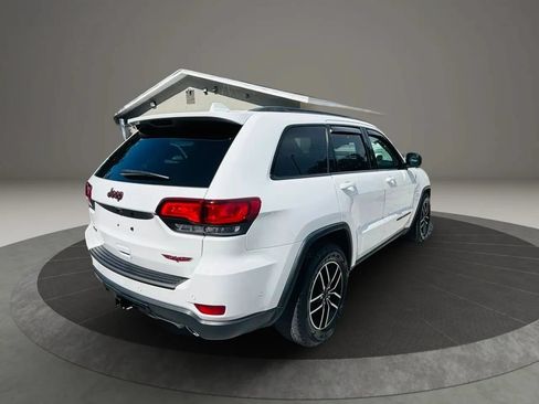 Used 2021 Jeep Grand Cherokee Trailhawk w/ Trailhawk Luxury Group AWD/4WD image 5