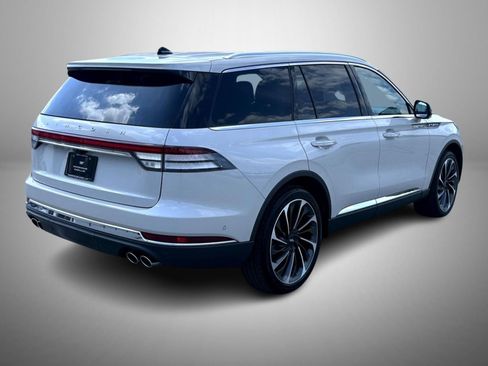 Used 2024 Lincoln Aviator Reserve w/ Equipment Group 201A AWD/4WD image 5