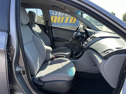 Used 2017 Hyundai Accent Value Edition FWD image 18