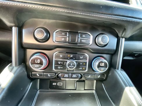 Used 2024 Chevrolet Tahoe LT image 18