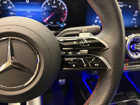 Certified 2024 Mercedes-Benz GLA 250 250 image 26