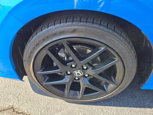 Used 2023 Honda Civic Sport image 24