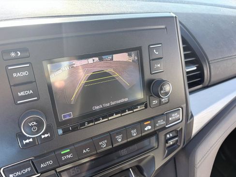 Used 2019 Honda Odyssey LX image 20