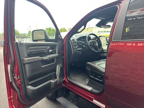 Used 2023 RAM 3500 Limited AWD/4WD image 11