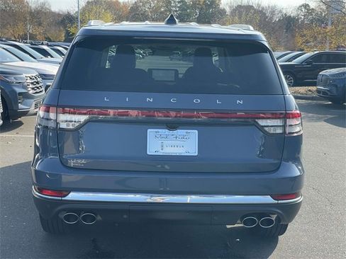 New 2026 Lincoln Aviator AWD image 29