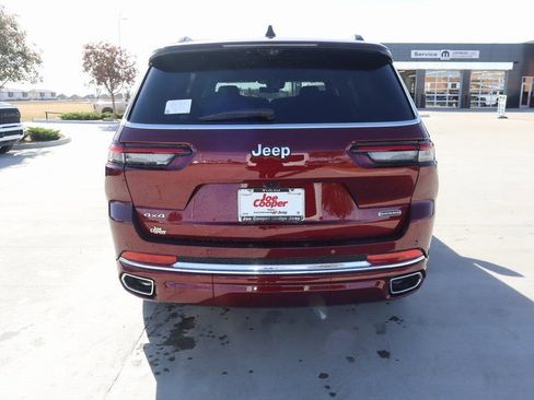 New 2025 Jeep Grand Cherokee L Overland w/ Luxury Tech Group IV AWD/4WD image 24