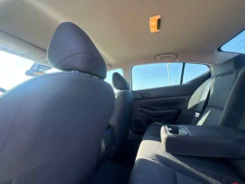 Certified 2023 Nissan Altima 2.5 SV FWD image 32