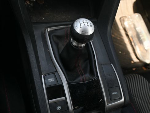 Used 2018 Honda Civic Si image 10