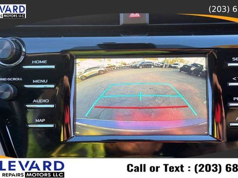 Used 2019 Toyota Camry SE image 31
