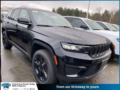New 2025 Jeep Grand Cherokee Altitude