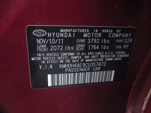 Used 2012 Hyundai Elantra Limited w/ Technology Pkg 5 image 31