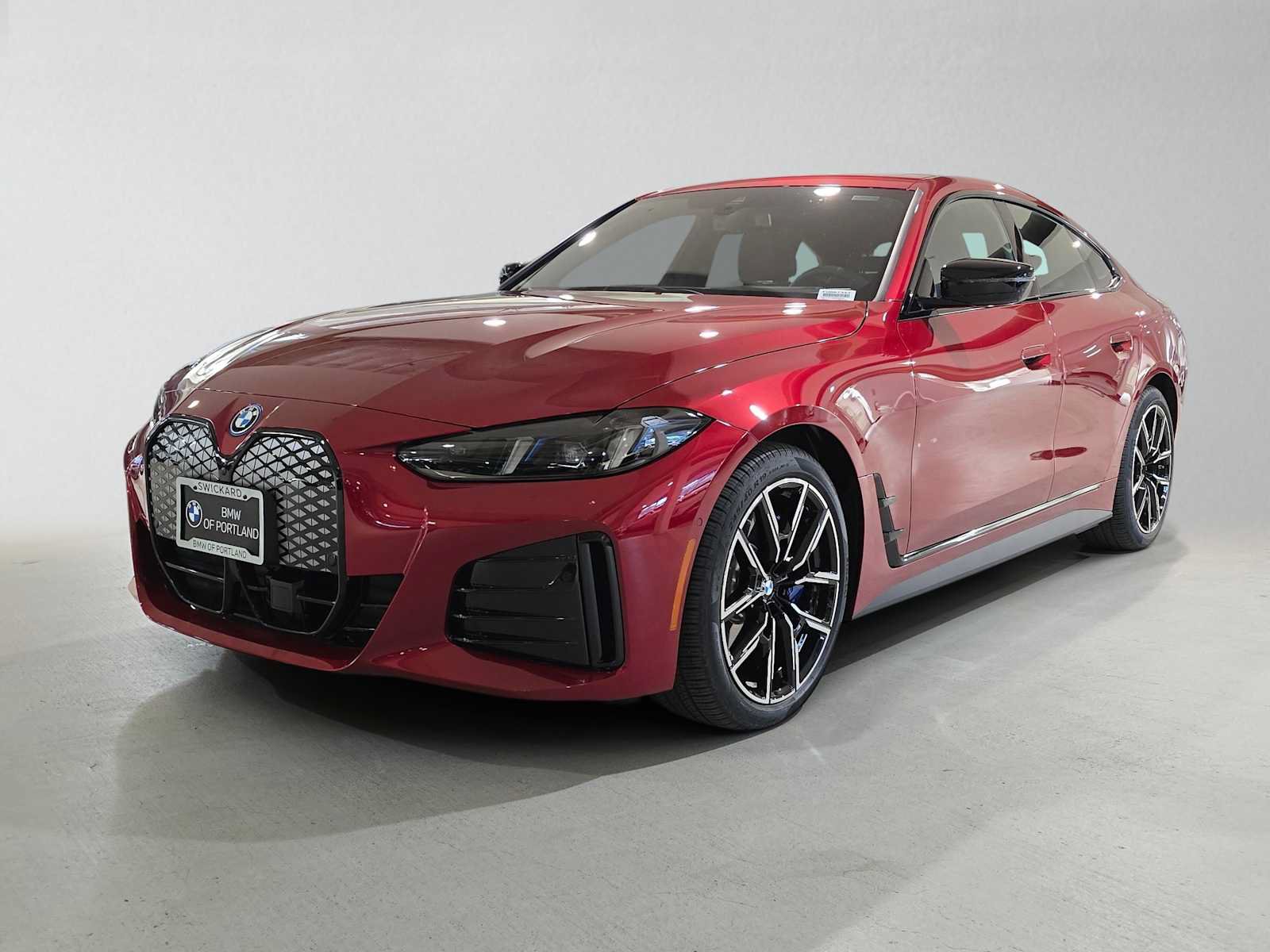 Used 2025 BMW i4 xDrive40i w/ M Sport Package AWD/4WD image 7