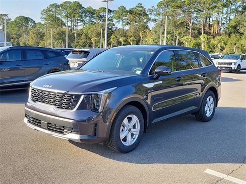 New 2026 Kia Sorento LX image 3