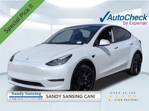 Used 2023 Tesla Model Y Long Range image 1