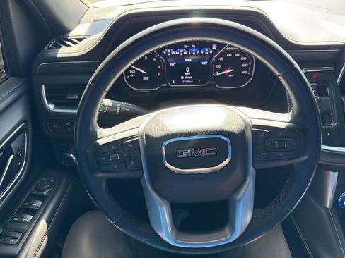 Used 2021 GMC Yukon SLT w/ SLT Luxury Plus Package AWD/4WD image 7