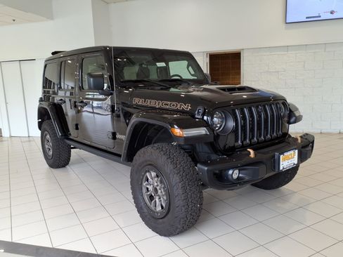 Used 2023 Jeep Wrangler Unlimited Rubicon 392 w/ Trailer Tow Package AWD/4WD image 1
