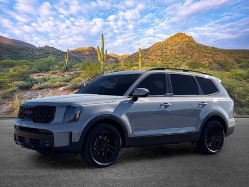 Certified 2025 Kia Telluride SX Prestige X-Line AWD/4WD image 6