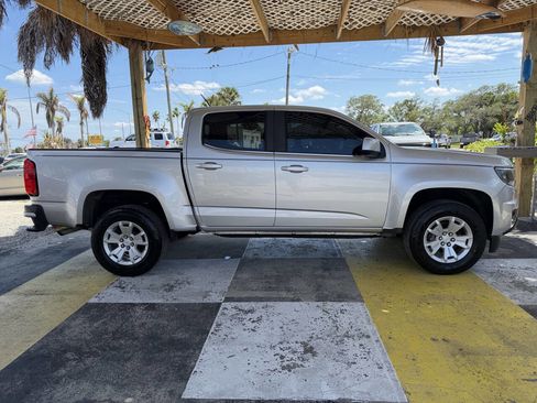 Used 2018 Chevrolet Colorado LT w/ LT Convenience Package RWD image 4