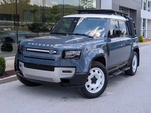 Used 2025 Land Rover Defender 110 S AWD/4WD image 1