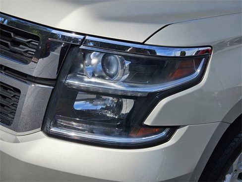 Used 2017 Chevrolet Tahoe LT image 7