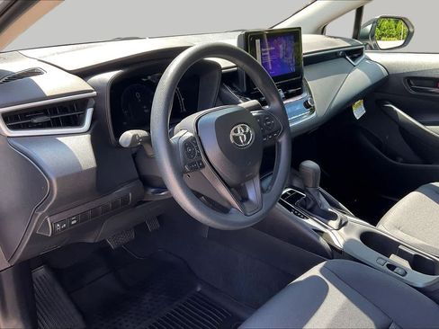 Used 2026 Toyota Corolla LE FWD image 17