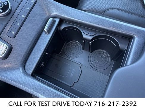 Used 2023 Hyundai Palisade Limited image 21