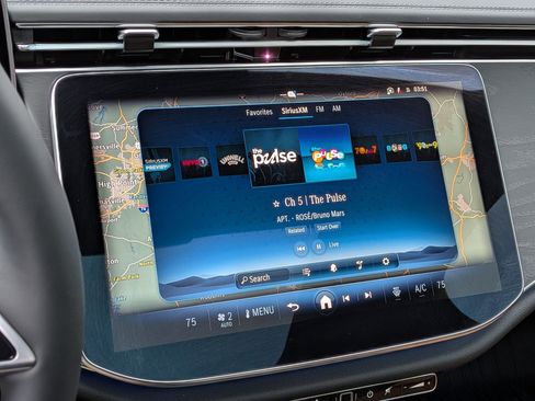 New 2026 Mercedes-Benz E 350 4MATIC Sedan image 23