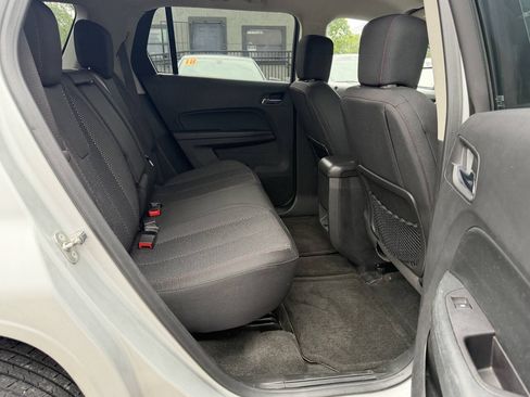 Used 2017 GMC Terrain SLE FWD image 21