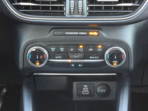 Used 2025 Ford Escape Active image 17