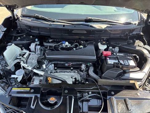 Used 2016 Nissan Rogue S AWD/4WD image 28