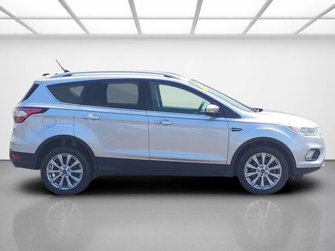 Used 2018 Ford Escape Titanium AWD/4WD image 6