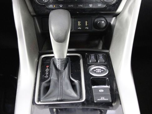 Used 2025 Mitsubishi Eclipse Cross SE image 36