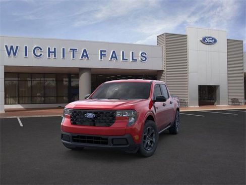 New 2025 Ford Maverick XLT w/ XLT Luxury Package image 2