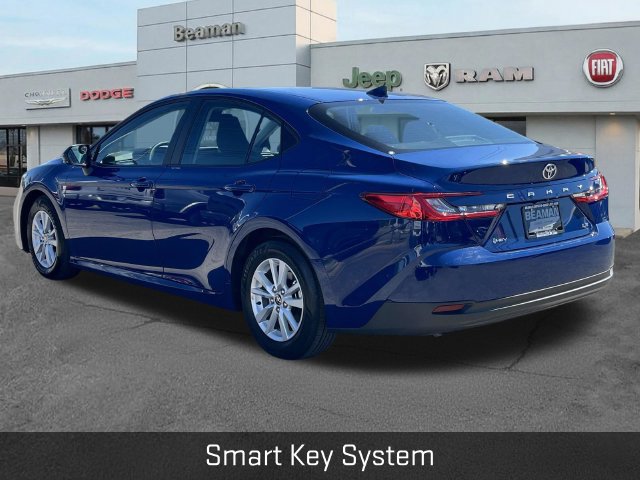 Used 2025 Toyota Camry LE w/ Convenience Package FWD image 5