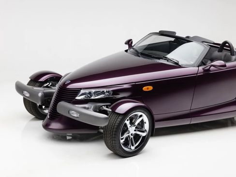 Used 1999 Plymouth Prowler RWD image 33