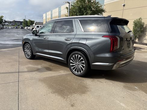 Used 2023 Hyundai Palisade Calligraphy w/ Cargo Package FWD image 26