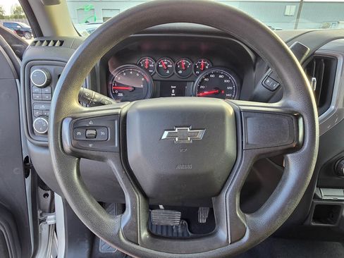 Used 2020 Chevrolet Silverado 1500 Custom Trail Boss w/ Custom Convenience Package AWD/4WD image 22