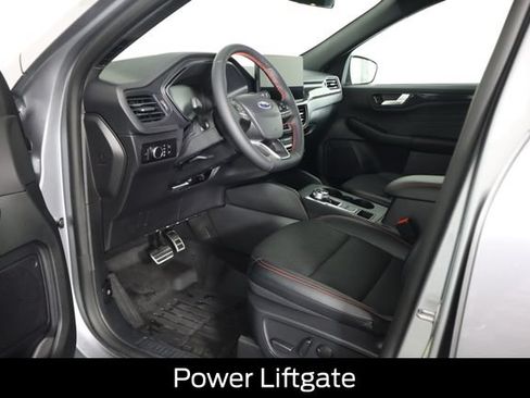 Used 2024 Ford Escape ST-Line w/ Tech Pack #1 AWD/4WD image 28