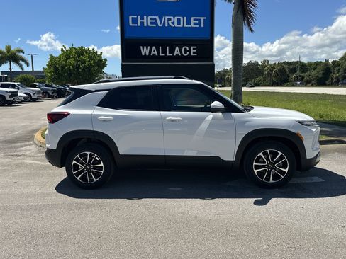 New 2026 Chevrolet TrailBlazer LT w/ Driver Confidence Package image 5