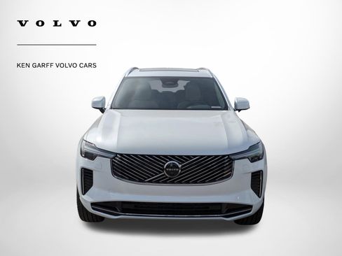 New 2026 Volvo XC90 B5 Plus w/ Protection Package AWD/4WD image 9