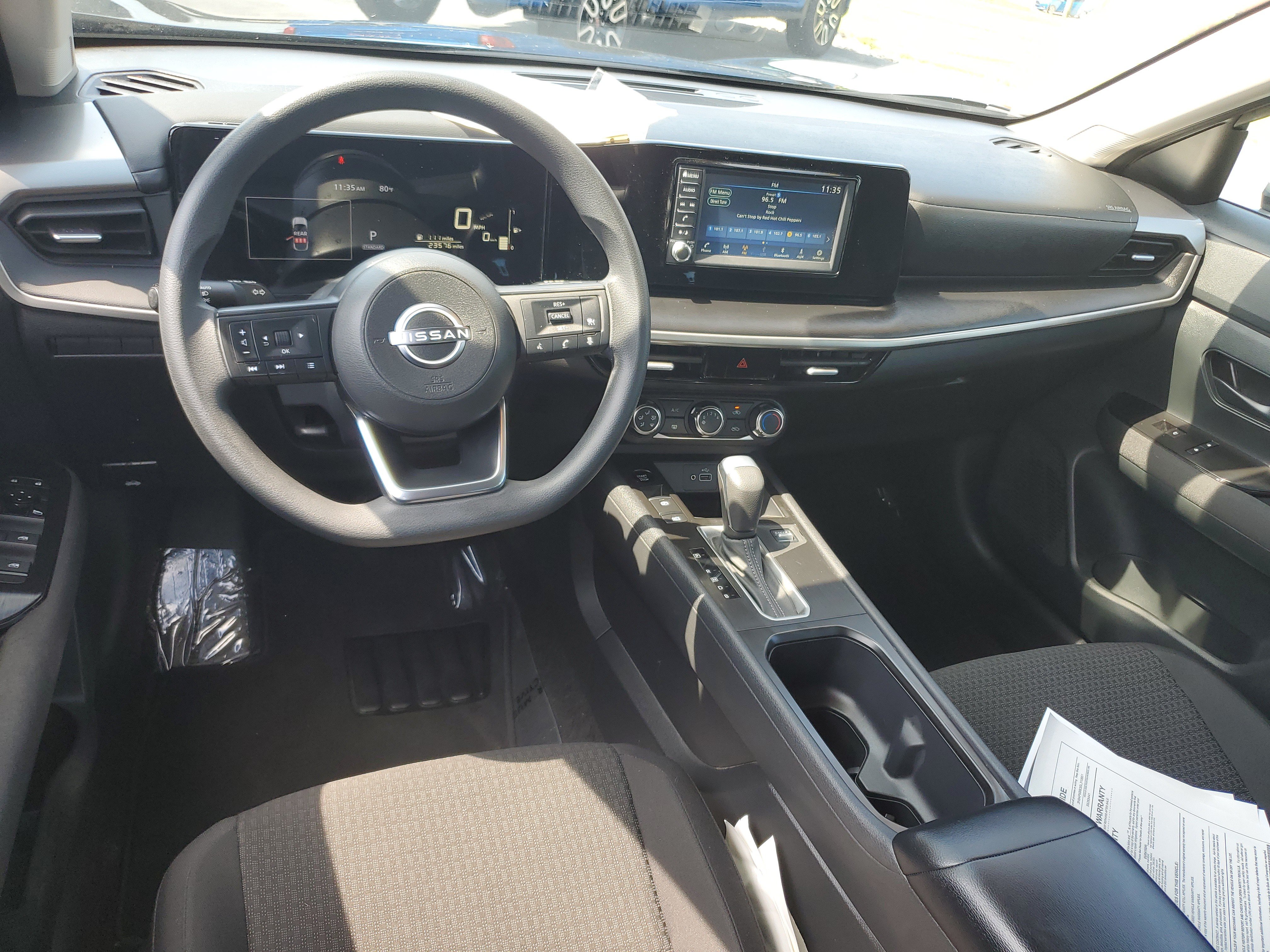 Used 2025 Nissan Kicks S AWD/4WD image 9