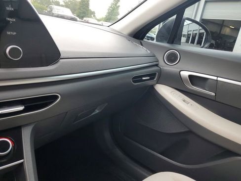 Used 2023 Hyundai Sonata SE FWD image 23
