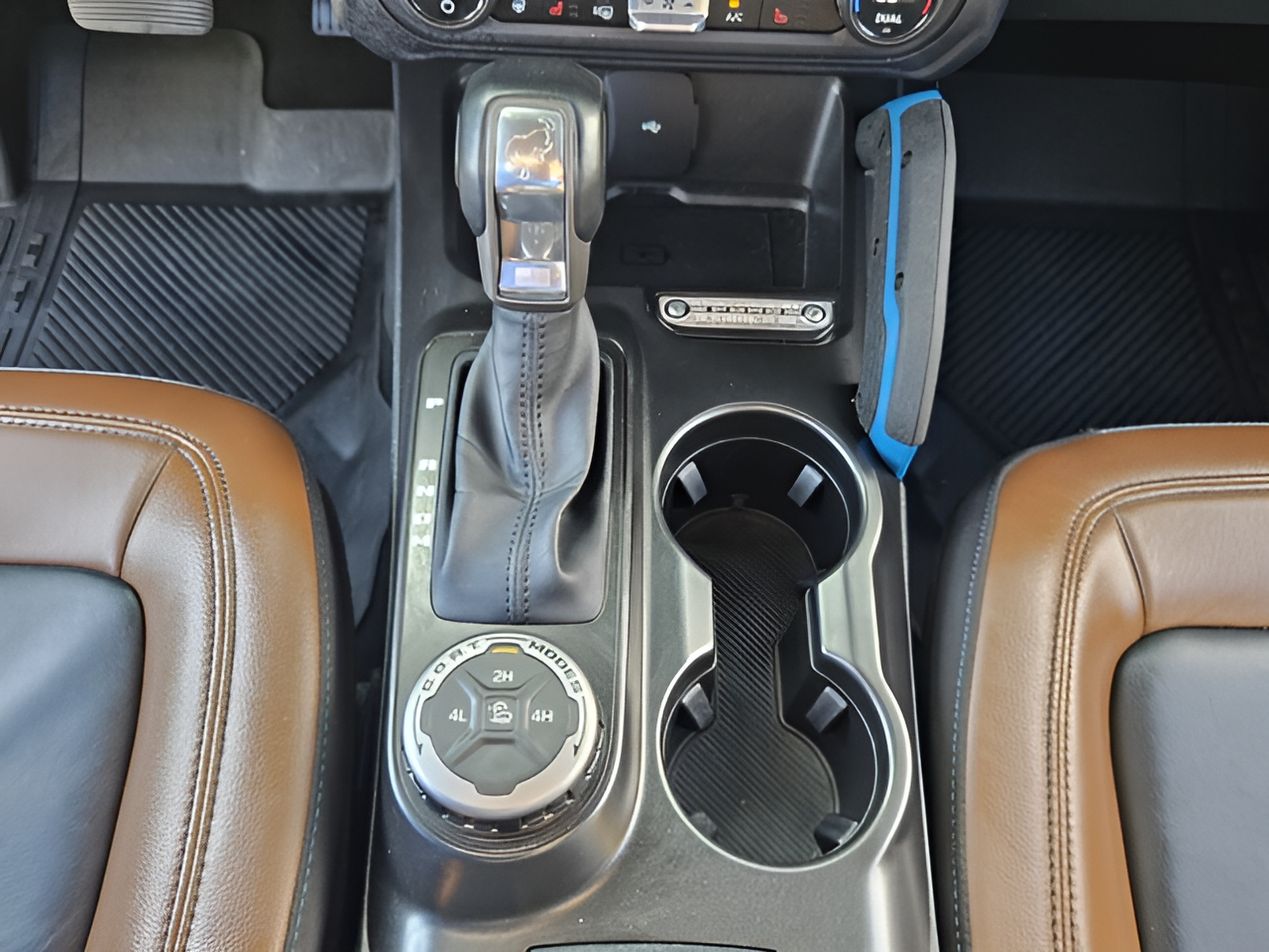Used 2023 Ford Bronco Outer Banks AWD/4WD image 15