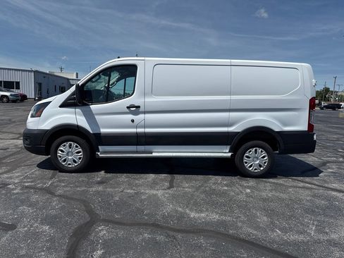 Used 2025 Ford Transit 250 Low Roof w/ Exterior Upgrade Package RWD image 5