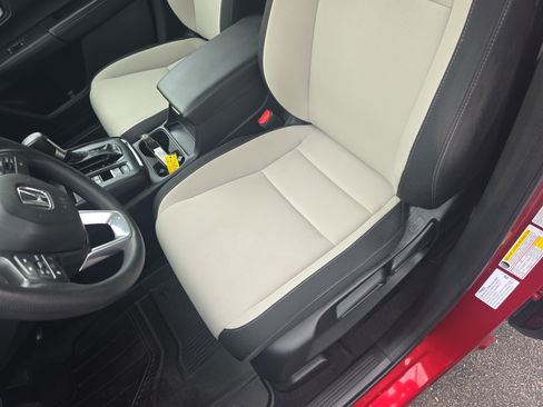 Used 2025 Honda CR-V LX image 14