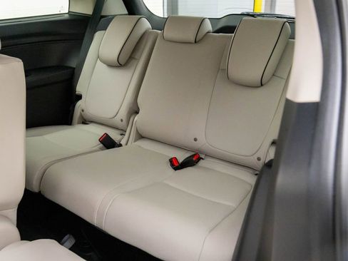 New 2026 Honda Odyssey Touring image 22