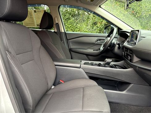 Certified 2024 Nissan Rogue S image 11